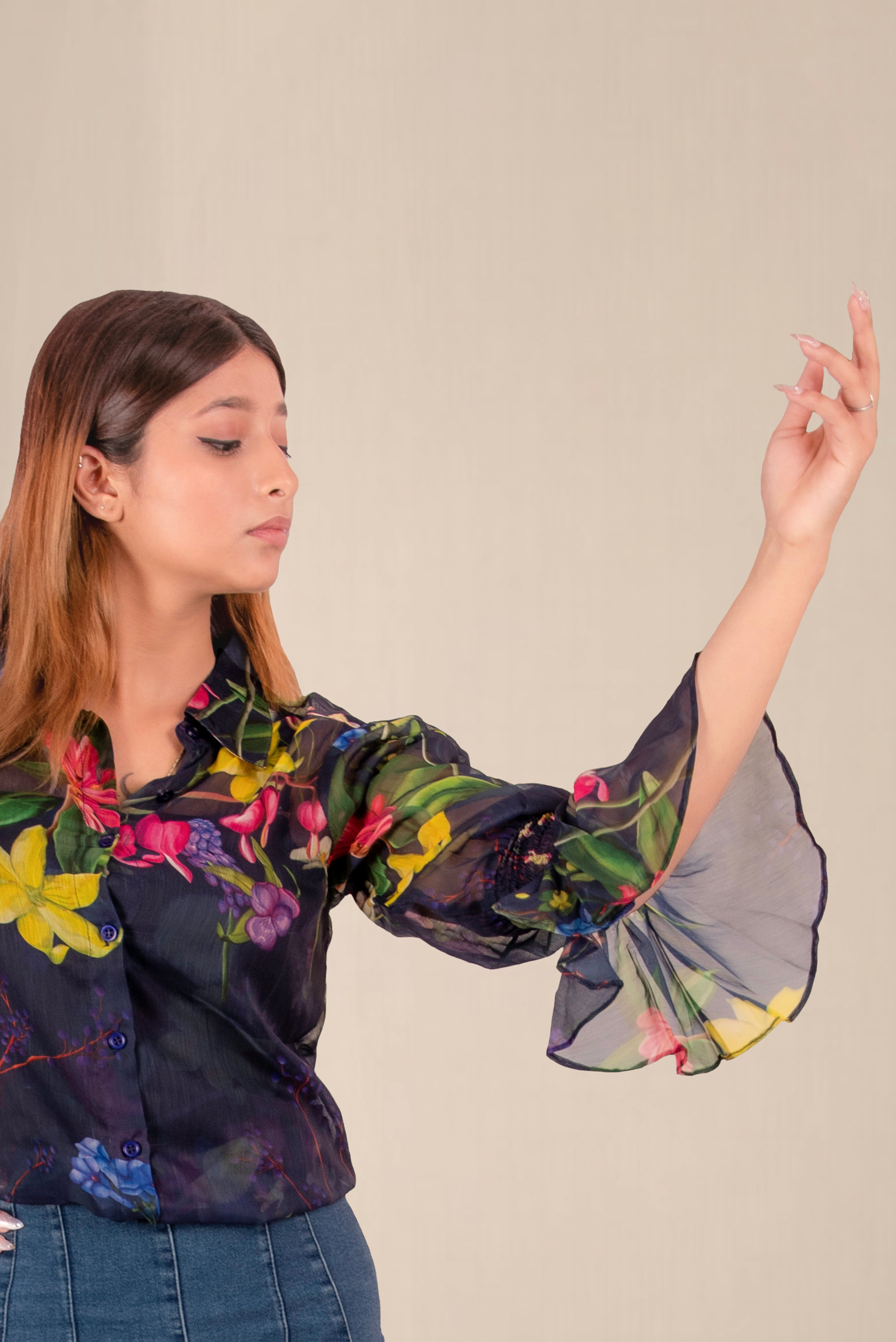 Women Navy Blue V-Neck Floral Peplum Dress – Elegant Sleeveless Party Dress