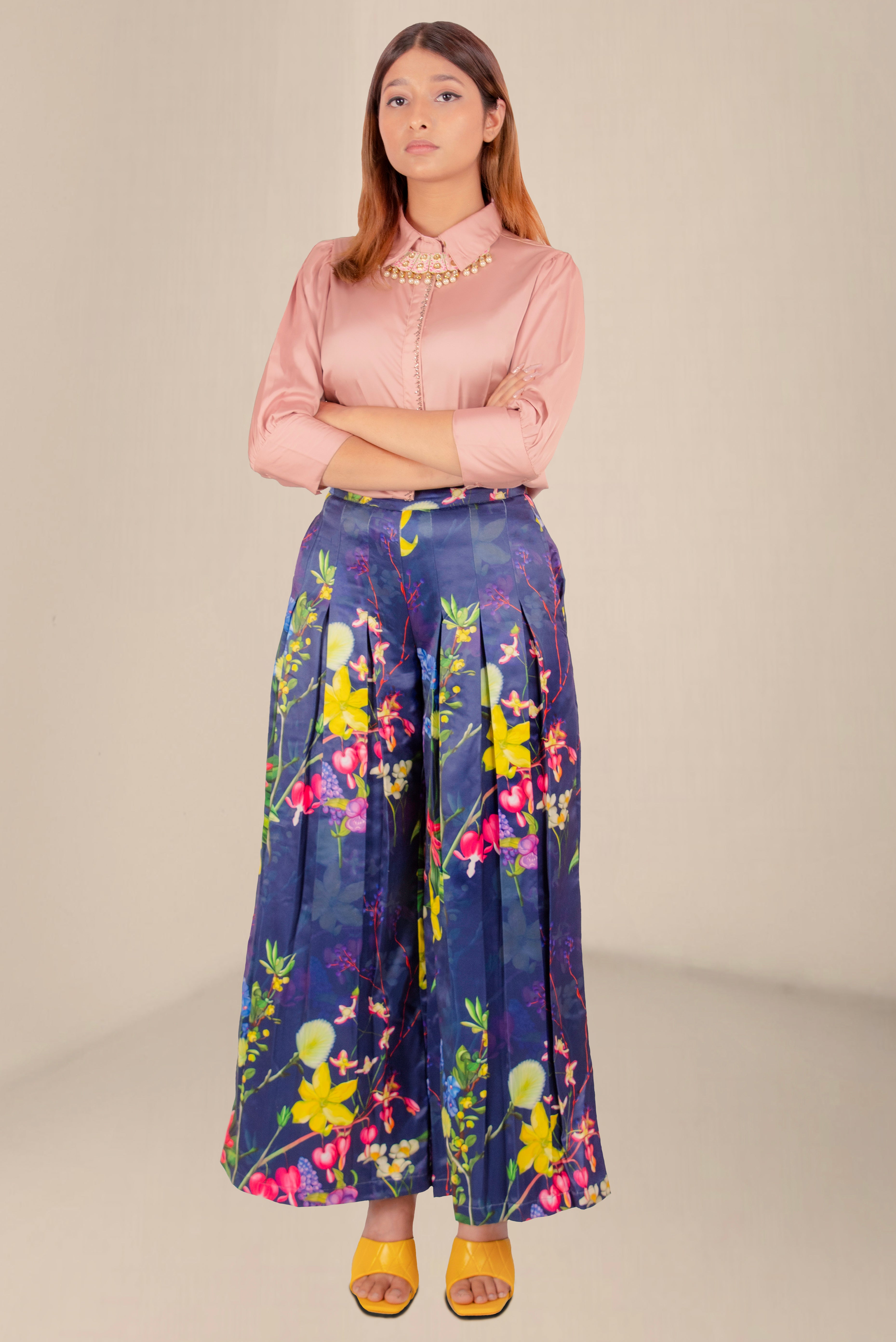 Women Navy Blue Floral Wide-Leg Pants